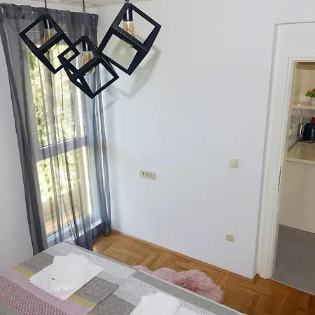 4 Apartament