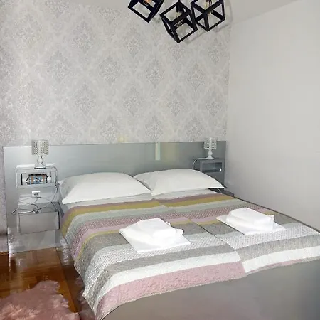 Apartament 4 Makarska