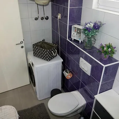 Apartament 4