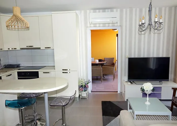 4 Makarska